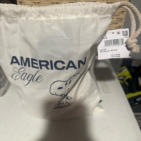 American Eagle Outfitters Cream and Black Drawstring Bag - Picture 2 of 5